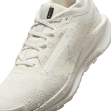 Nike Pegasus Trail 5 GORE-TEX Waterproof Trail Angle 7
