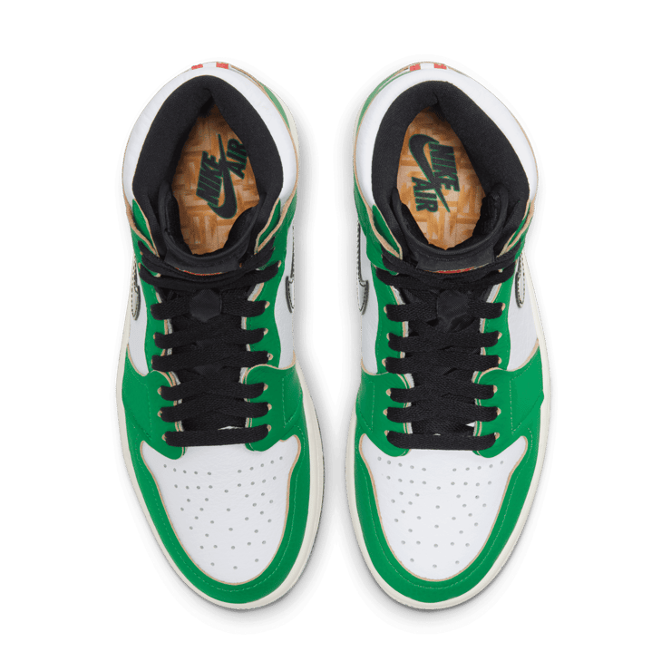 Air Jordan 1 Retro High Lucky Green (W) Angle 1