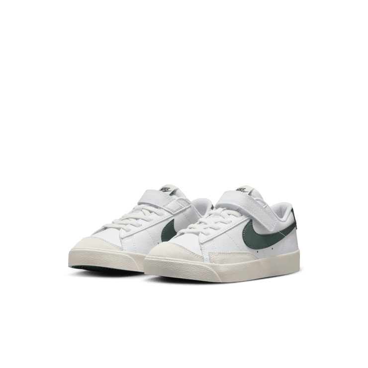 Nike Blazer Low '77 (PS) Angle 2