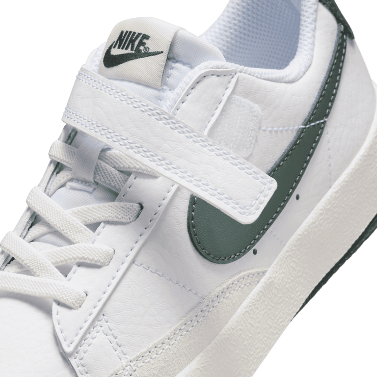 Nike Blazer Low '77 (PS) Angle 4