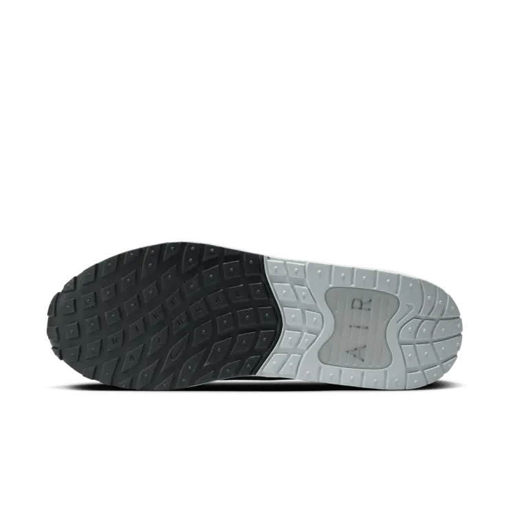 Oregon Nike Air Max Solo Angle 0