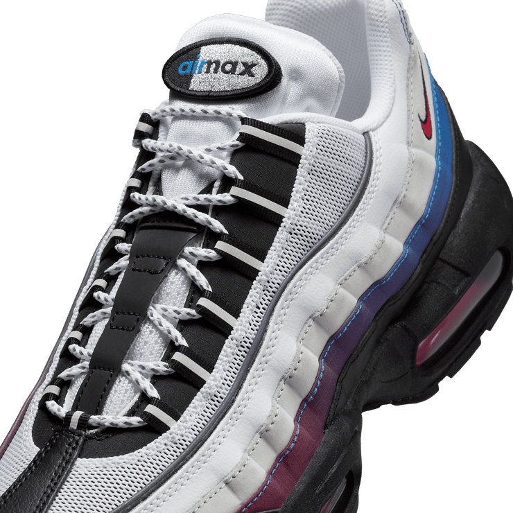 Nike Air Max 95 Toronto Angle 4