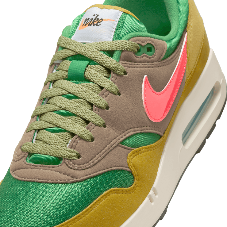 Nike Air Max 1 ‘86 OG Powerwall Angle 4