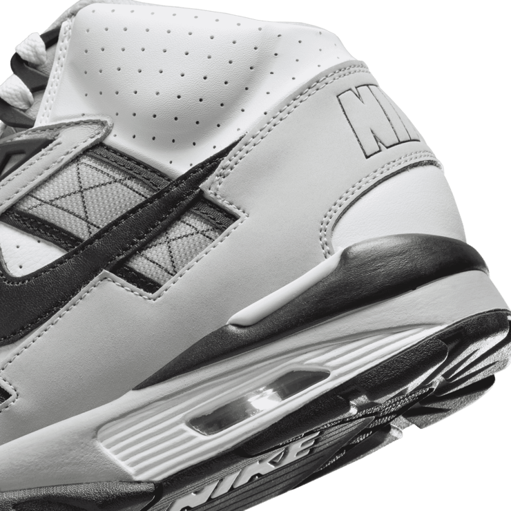 Nike Air Trainer SC High Raiders Helmet Angle 5