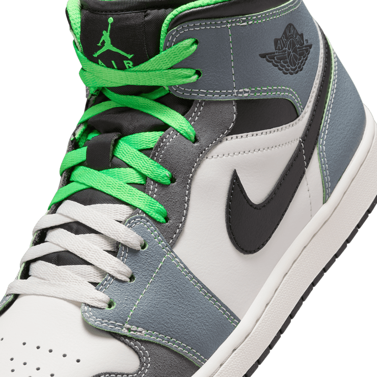 Air Jordan 1 Mid Casa 93 Angle 4