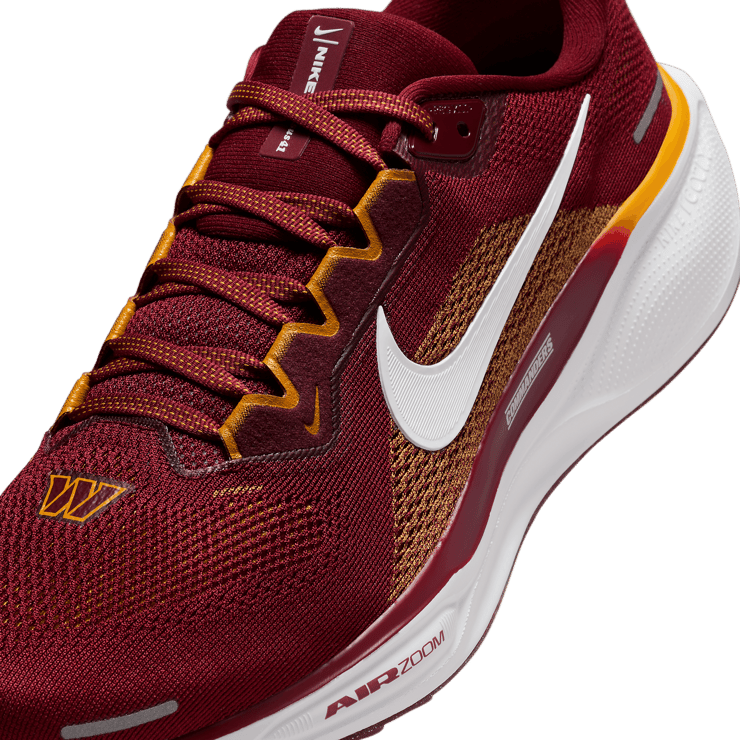 Nike Zoom Pegasus 41 Commanders Angle 4