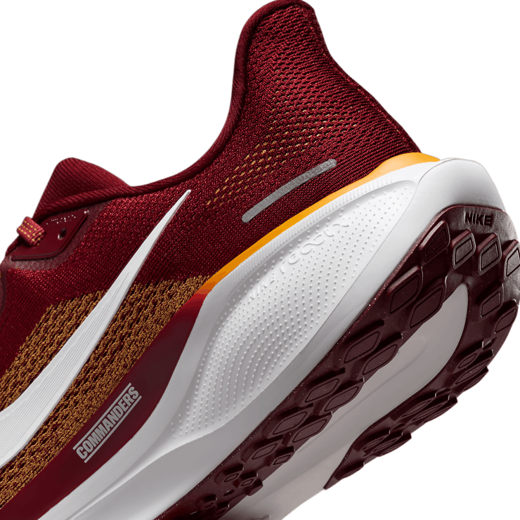 Nike Zoom Pegasus 41 Commanders Angle 5