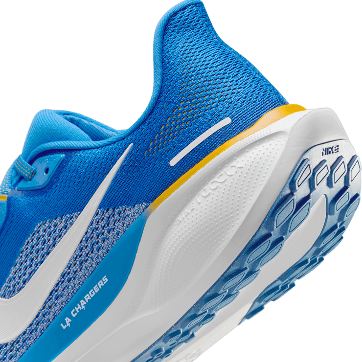 Nike Zoom Pegasus 41 Chargers Angle 5