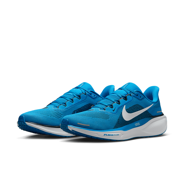 Nike Zoom Pegasus 41 Panthers Angle 2