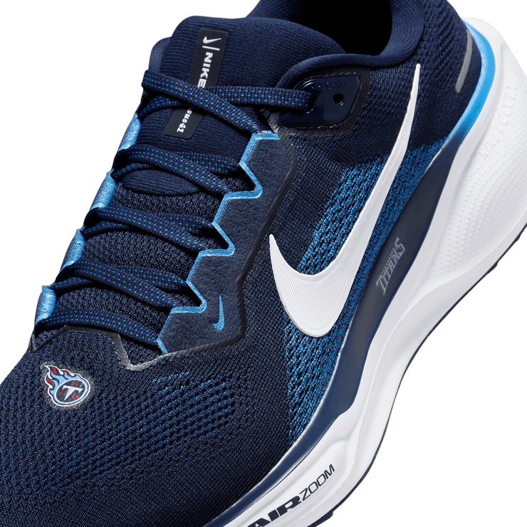 Nike Zoom Pegasus 41 Titans Angle 4