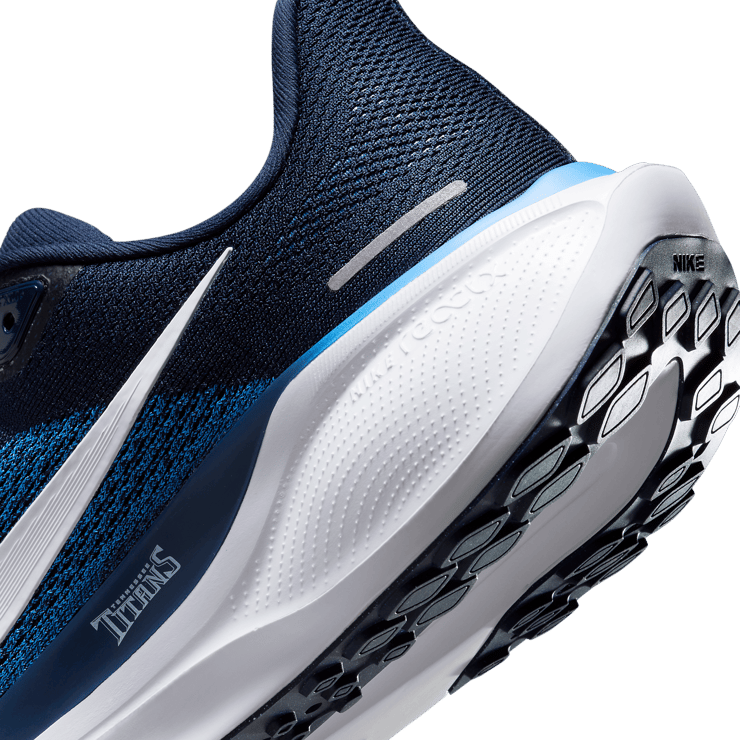 Nike Zoom Pegasus 41 Titans Angle 5