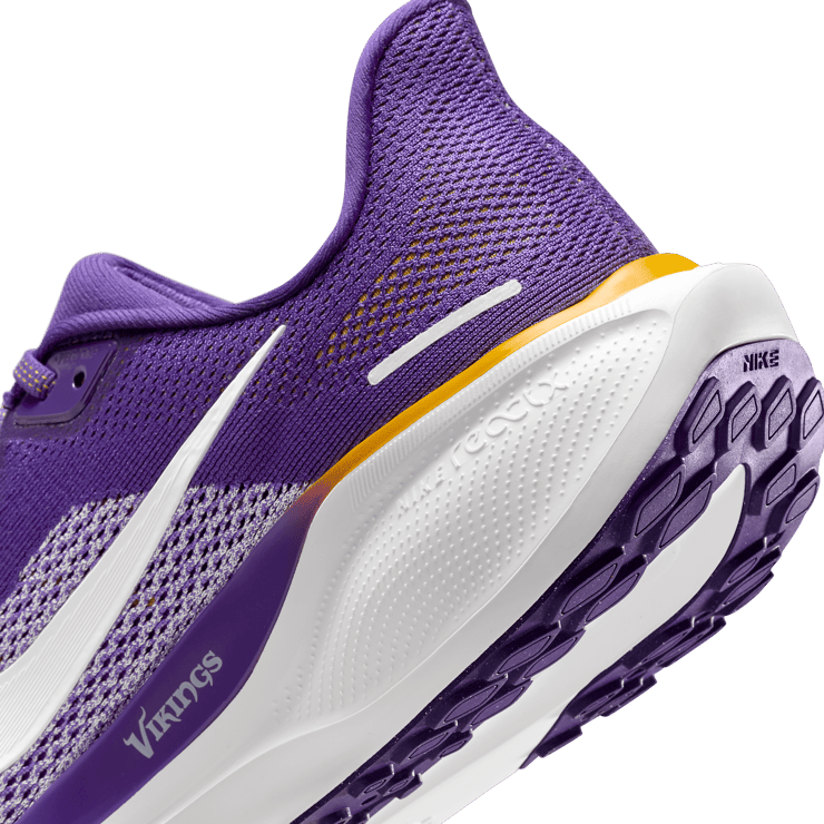 Nike Zoom Pegasus 41 Vikings Angle 5
