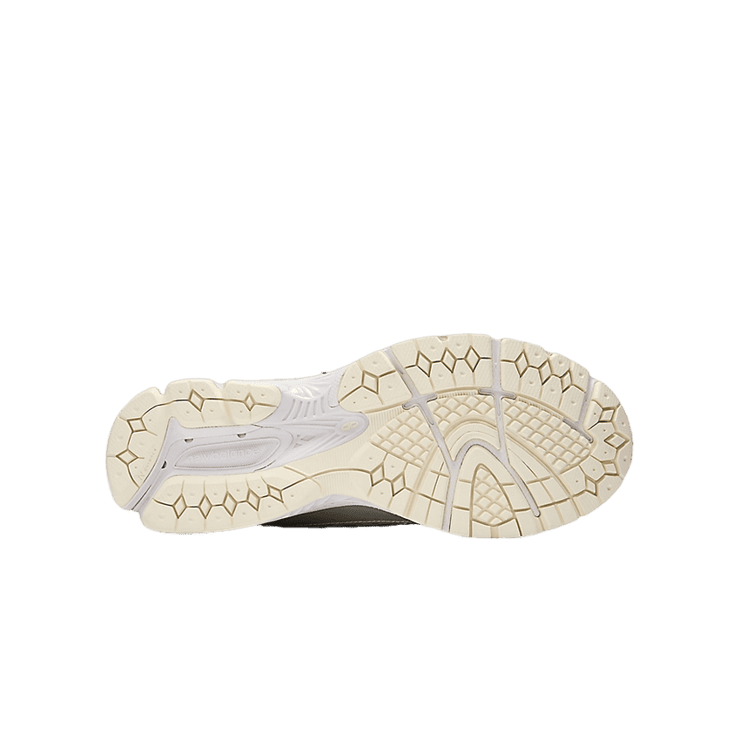 New Balance 1906R The Basement Day Chrome Angle 3