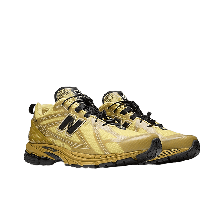 New Balance 1906R CAYL Angle 2