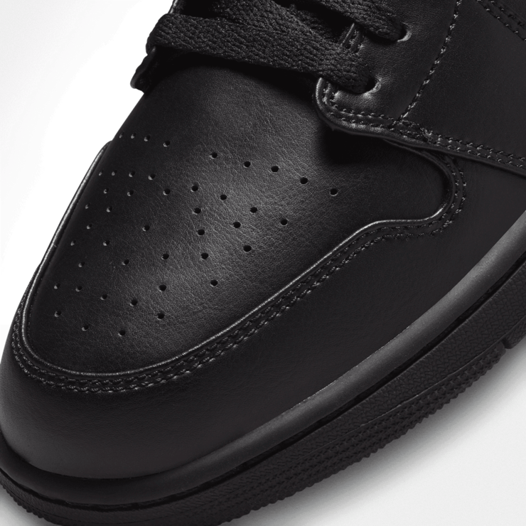 Jordan 1 Low Triple Black Angle 5