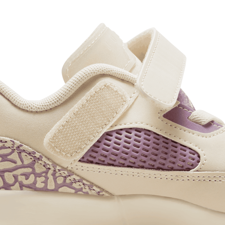 Jordan Spizike Low (PS) Angle 6