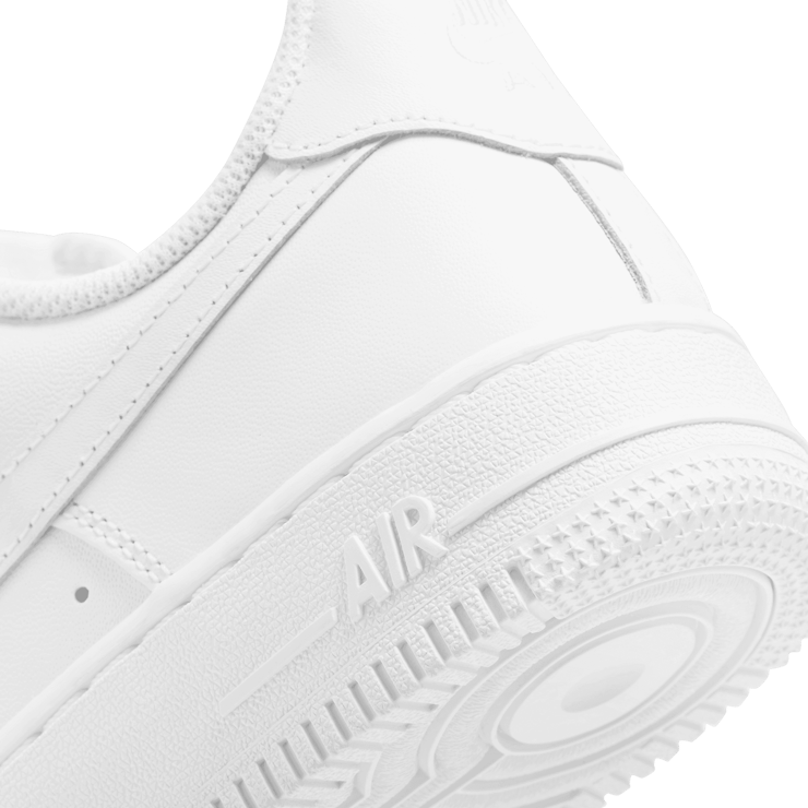 Nike Air Force 1 Low '07 White (W) Angle 5