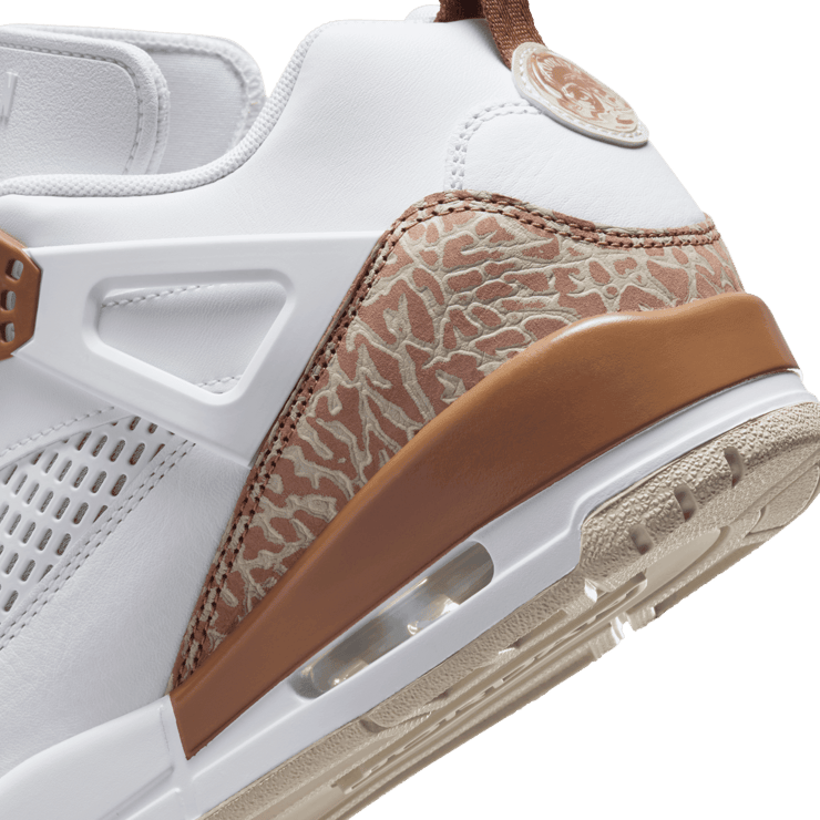 Jordan Spizike Low Archaeo Brown Angle 5