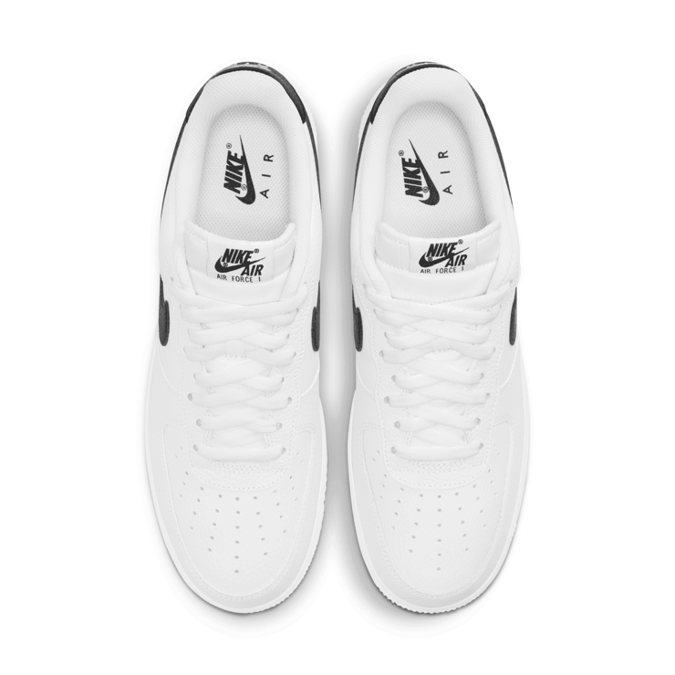 Nike Air Force 1 Low '07 White Black Pebbled Leather Angle 3