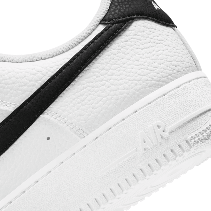 Nike Air Force 1 Low '07 White Black Pebbled Leather Angle 7