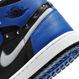 Jordan 1 Retro High Zoom Sisterhood (W) Angle 5