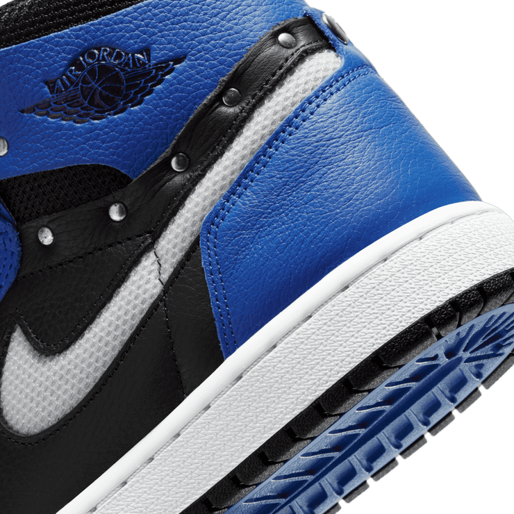 Jordan 1 Retro High Zoom Sisterhood (W) Angle 5