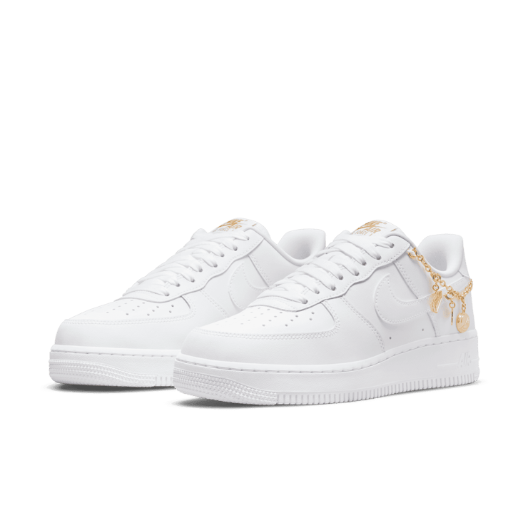 Nike Air Force 1 Low LX White Pendant (W) Angle 2