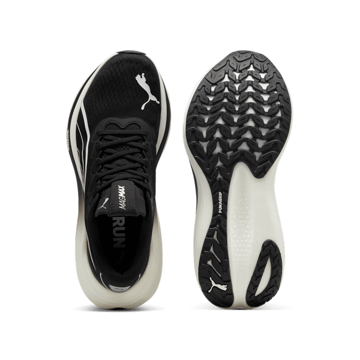 PUMA MagMax NITRO⢠Men in Black/White/Cool Dark Grey Angle 0