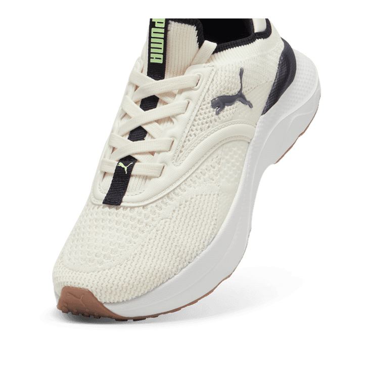 PUMA SOFTRIDE Mayve Women in Warm White/Black/Fizzy Apple Angle 2
