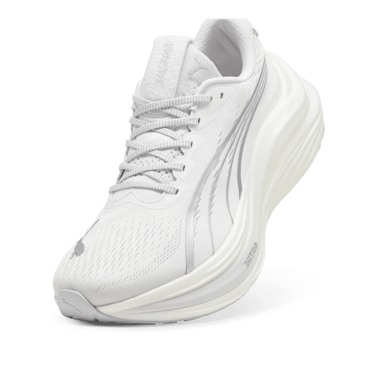 PUMA MagMax NITRO⢠Men in White/Silver Angle 2