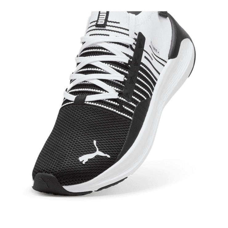 PUMA SOFTRIDE Symmetry Fuzion in Black/Cool Dark Grey/White Angle 2