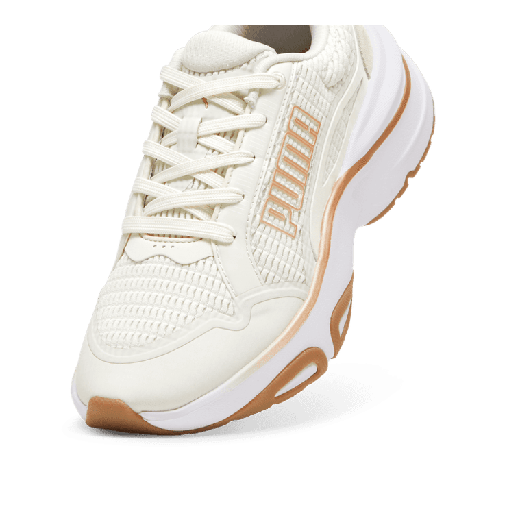 PUMA SOFTRIDE Divine Women in Vapor Grey/Gold/Gum Angle 2