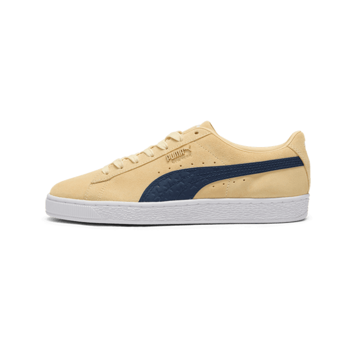 PUMA Suede Classic USA Flagship Sneakers in Dark Blue Angle 1