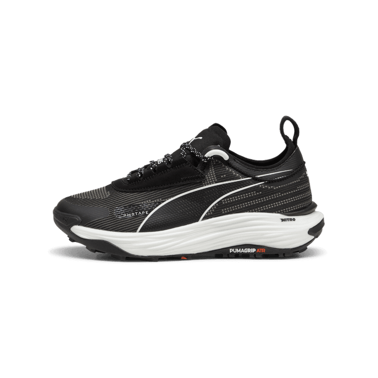 PUMA SEASONS Voyage NITRO⢠3 Trail in Black/White Angle 1
