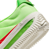 Nike BRSB Grinch Angle 4