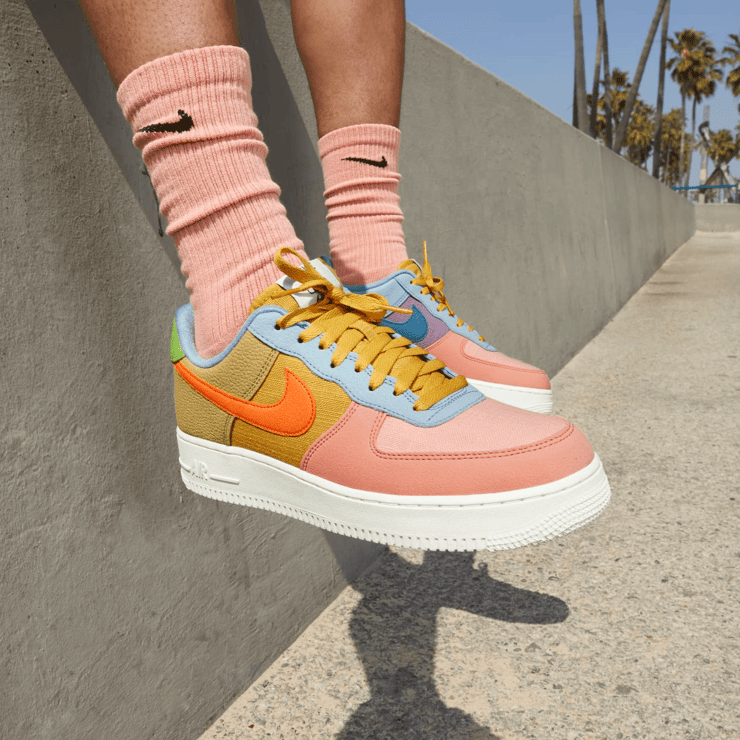 Nike Air Force 1 Low '07 LV8 Next Nature Sun Club Angle 0