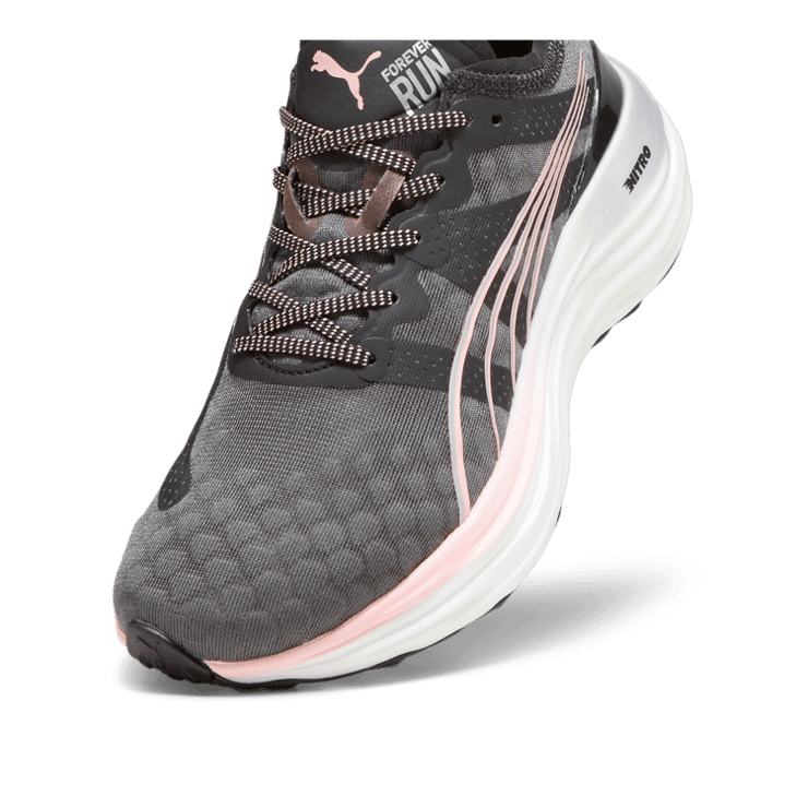 PUMA ForeverRUN NITROâ¢ in Black/Koral Ice/Silver Angle 2
