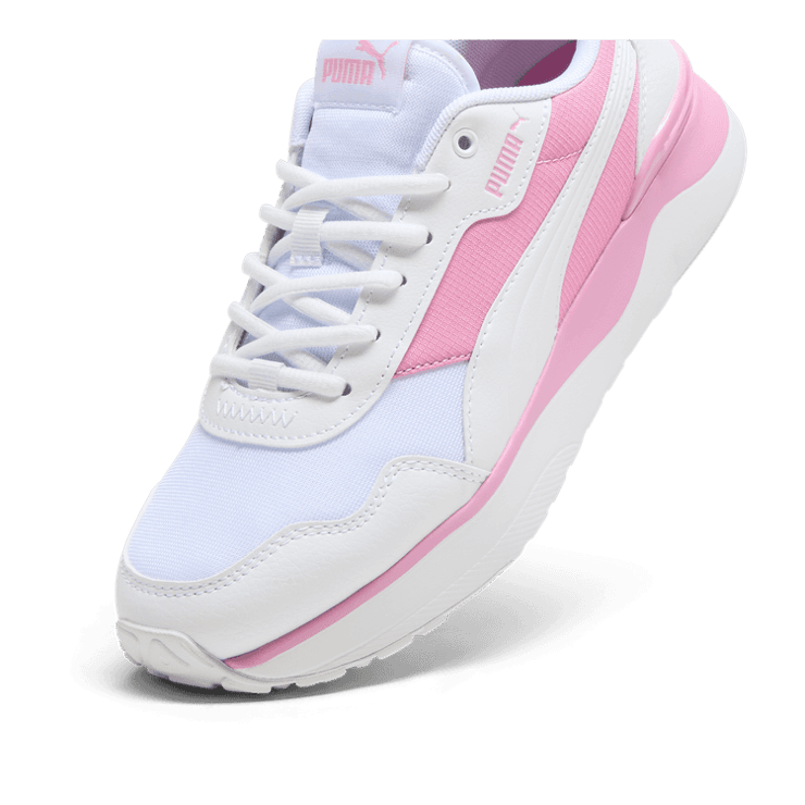 PUMA R78 Voyage Sneakers in Mauved Out/White Angle 2