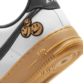 Nike Air Force 1 Low '07 LV8 Go The Extra The Smile Angle 5