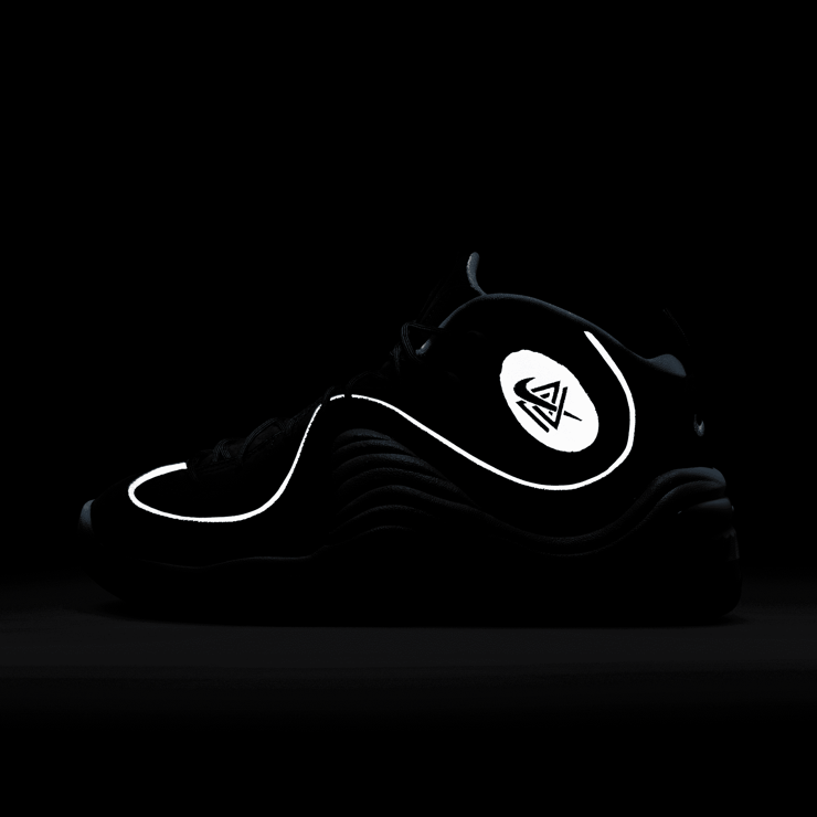 Nike Air Penny 2 Social Status Black Angle 9