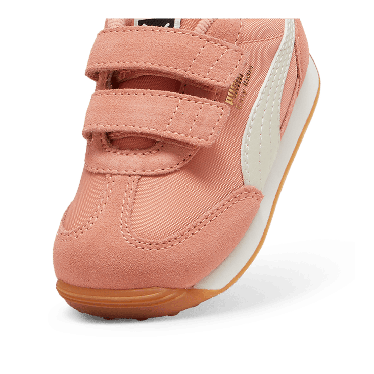 PUMA Easy Rider Vintage s' Sneakers in Deeva Peach/Alpine Snow/Gold (TD) Angle 2