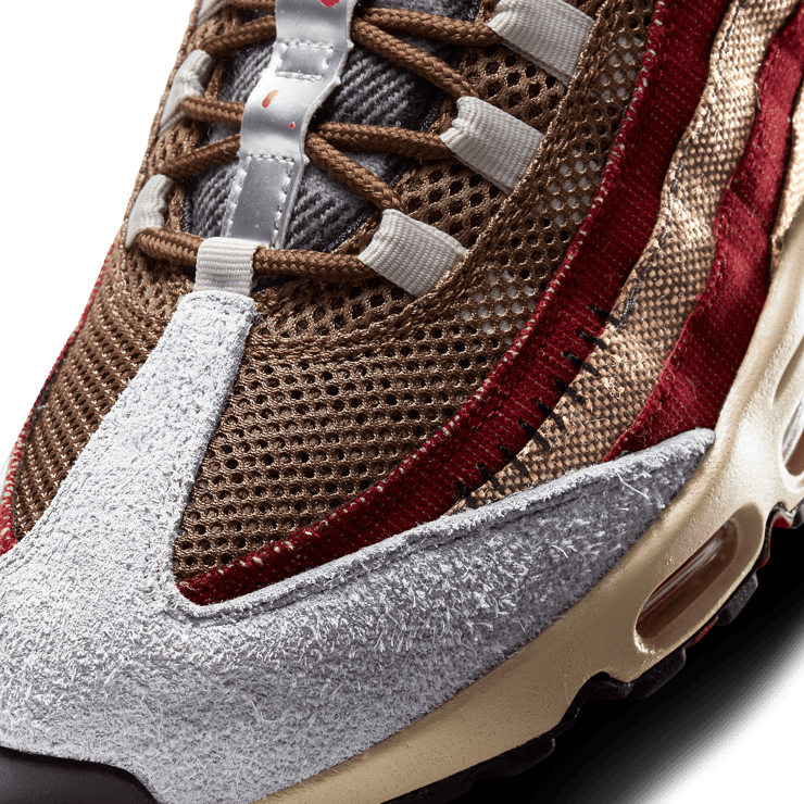 Nike Air Max 95 Freddy Krueger Angle 4