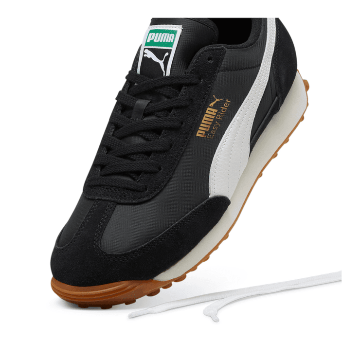 PUMA Easy Rider Vintage Sneakers in Black/White Angle 2