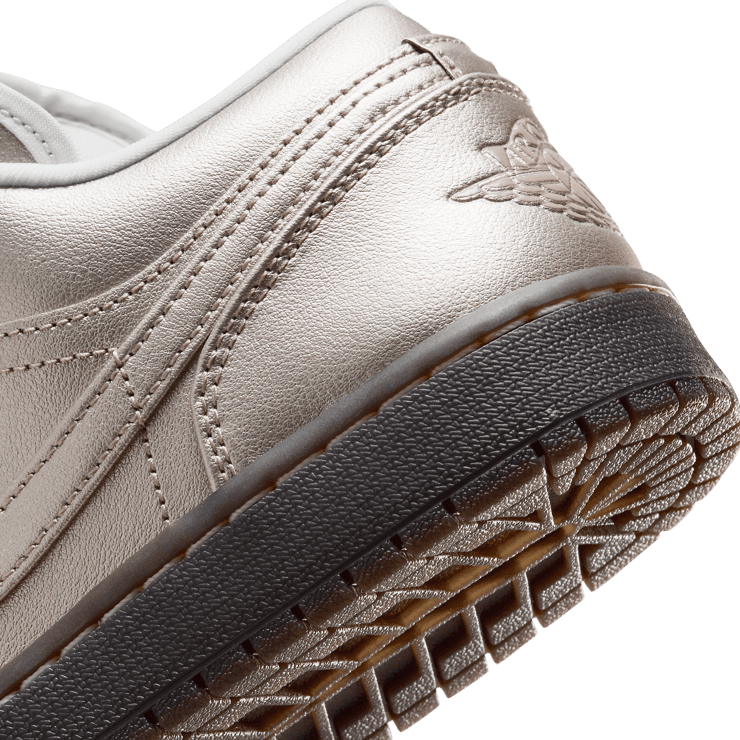 Air Jordan 1 Low Metallic Zinc (W) Angle 5