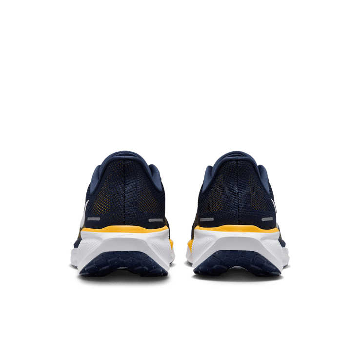 Nike Zoom Pegasus 41 WVU Angle 3