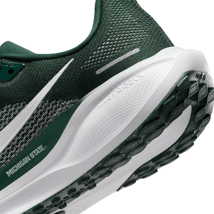 Nike Zoom Pegasus 41 Michigan State Angle 5