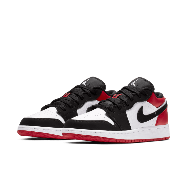 Jordan 1 Low Black Toe (GS) Angle 2