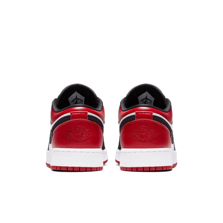 Jordan 1 Low Black Toe (GS) Angle 3
