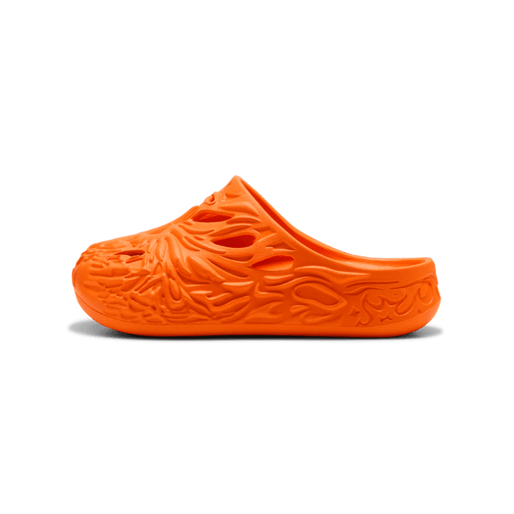 Puma MB.04 Slides Orange Angle 1