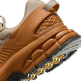 Nike Zoom Vomero 5 Roam Flax (W) Angle 5